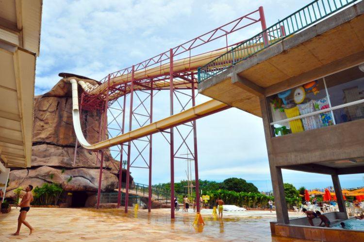 Piazza Diroma Acqua Park Caldas Novas Exterior foto