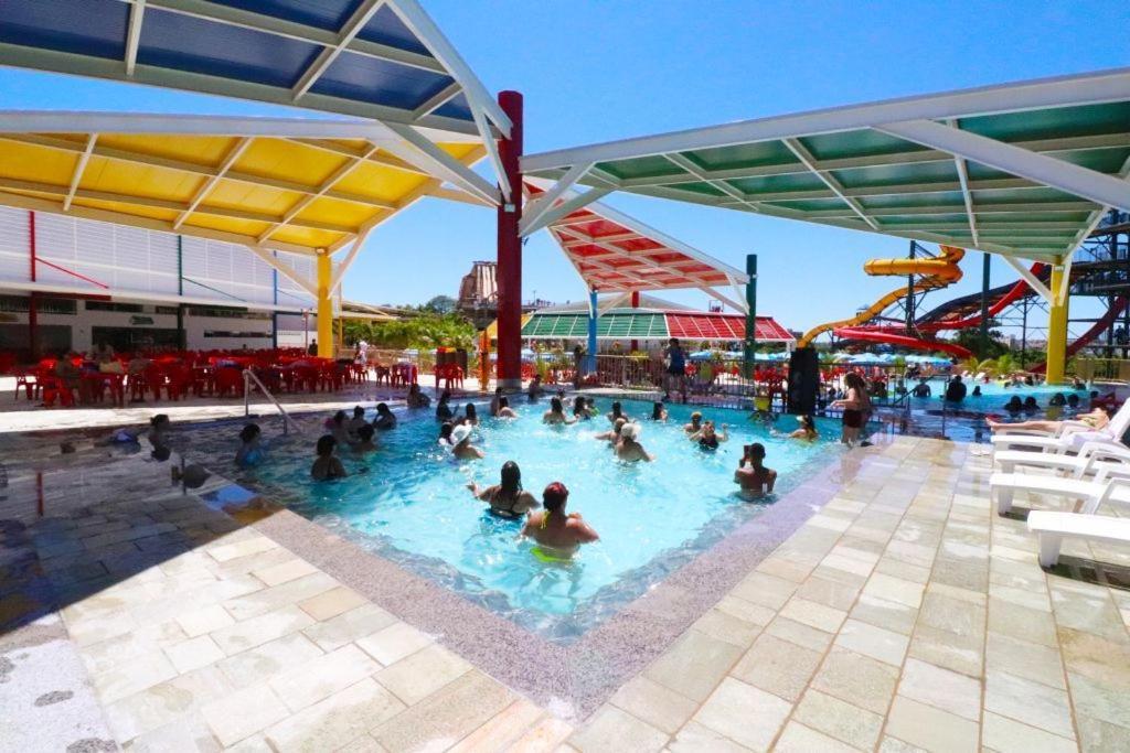 Piazza Diroma Acqua Park Caldas Novas Exterior foto